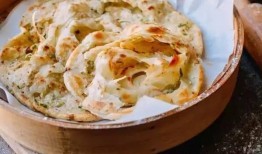 热搜康县二饼吃瓜视频