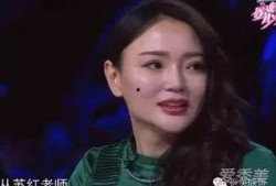 吃瓜少女下巴视频,这下巴太惊艳了！