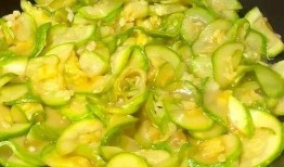 吃九月瓜有哪些好处呢视频,秋季养生必备佳品