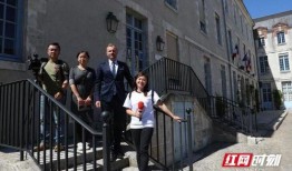 临沧网红吃瓜事件视频最新,一场网络狂欢背后的真相揭秘