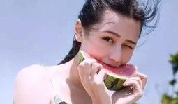 吃瓜少女下巴视频,这下巴太惊艳了！