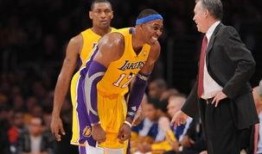 科比吐舌吃瓜视频,这瓜太甜了！