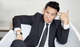 李现吃瓜视频真假对比图,真假对比揭示明星幕后真相