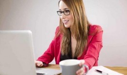 吃瓜小人的衣服怎么穿视频,轻松打造潮流造型