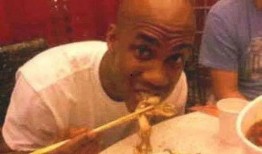 外国人看吃瓜自由吗视频,揭秘网络舆论场的国际观察