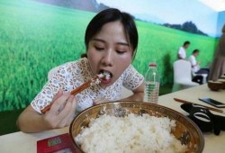 吃瓜饭圈老阿姨视频在线观看,在线观看视频，带你领略娱乐圈幕后风云